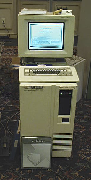 A photograph of a Symbolix 3640 LISP Machine. 
